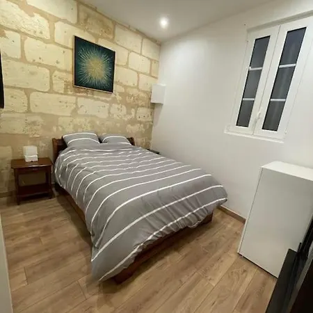 Cote De La Gare Saint Jean Apartmán